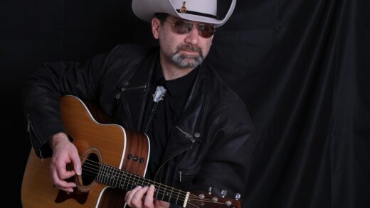 how to wear a cowboy hat